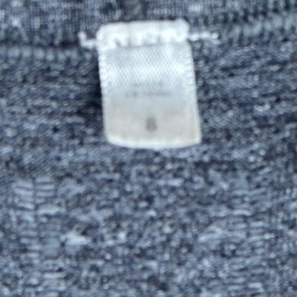 Lululemon Swiftly Tech Racerback top size 8‎ Charcoal Gray